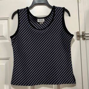 Vintage sleeveless top. Vintage 12 petite